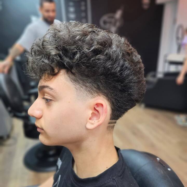 Tunsoare Cuza Barbershop