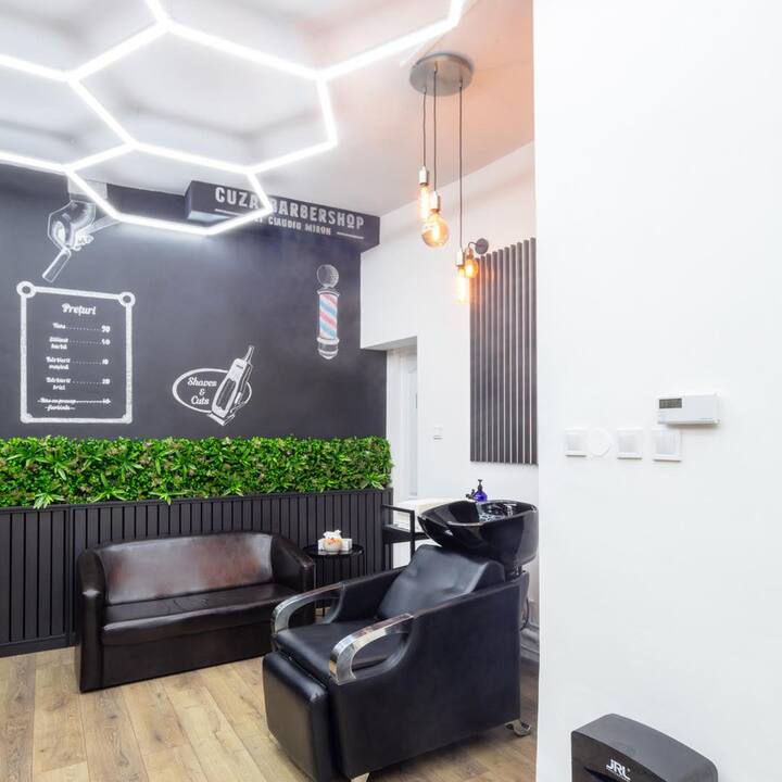 Cuza Barbershop pe MERO